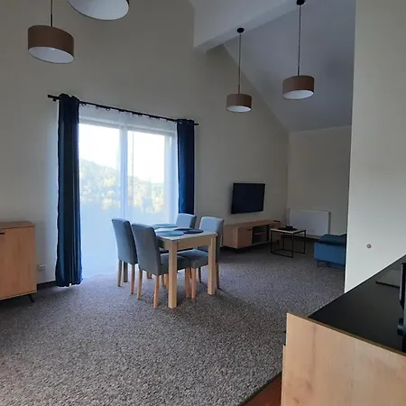 Skalnica- Z Widokiem Na Gory, Przy Szlakach * Karpacz